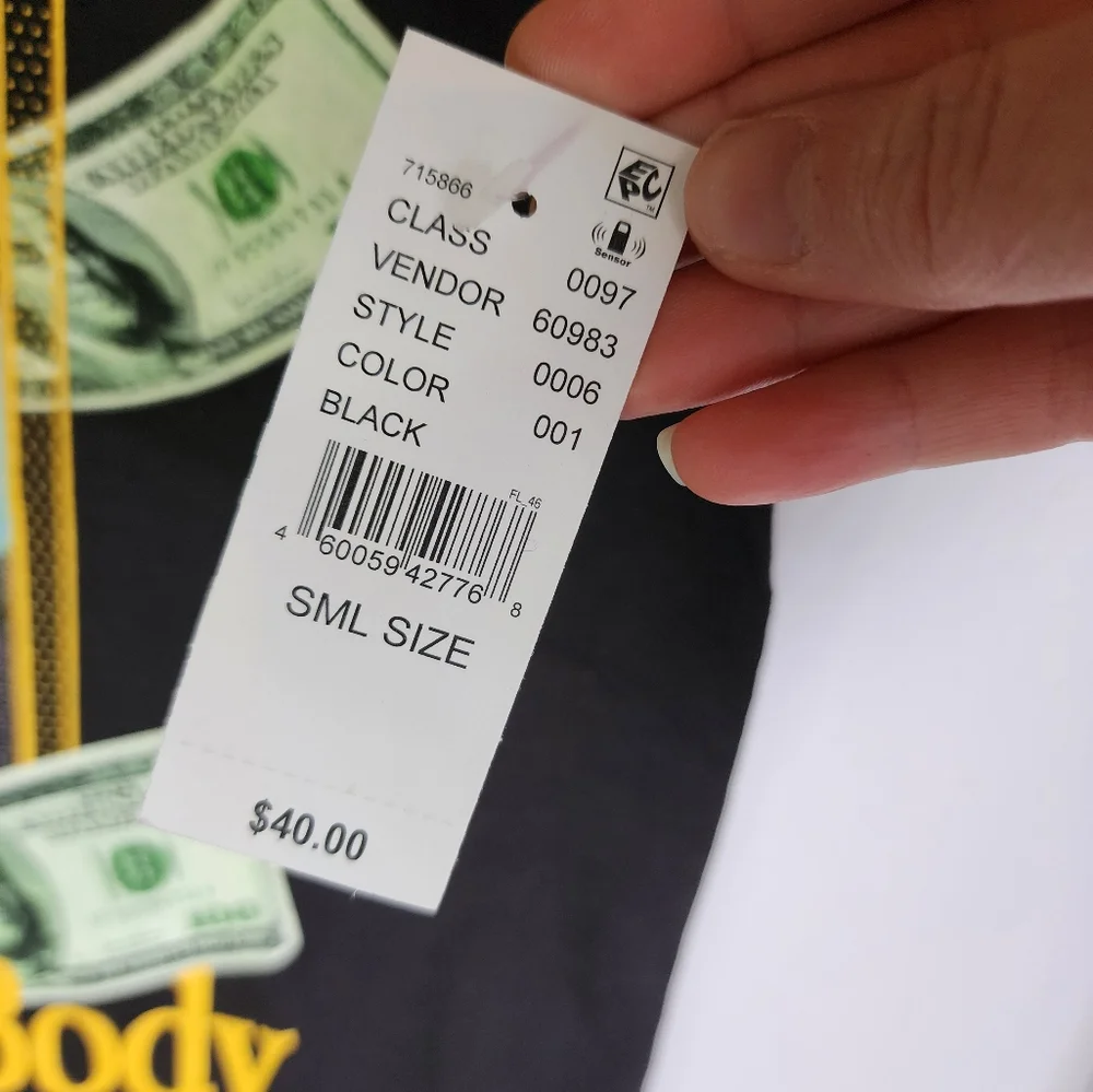 Market x Squid Game Black Tee Size Small
